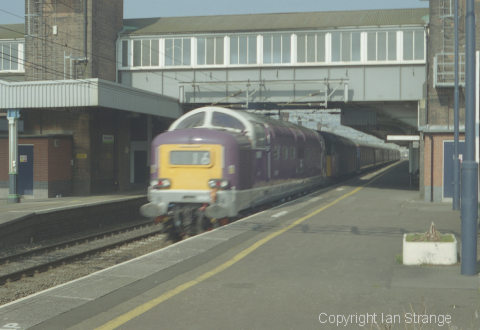 9016 passes Nuneaton, 2002.
