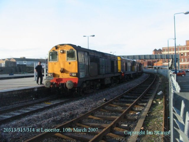 Triple-header class 20s at Leicester